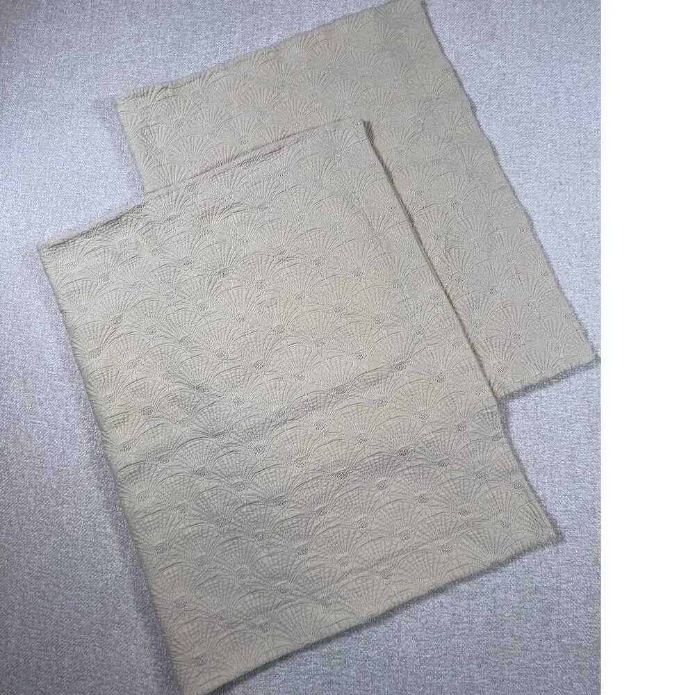 Peacock Alley Lot of 2 Cream Egyptian Cotton Champagne Fan/Shell Pattern Shams